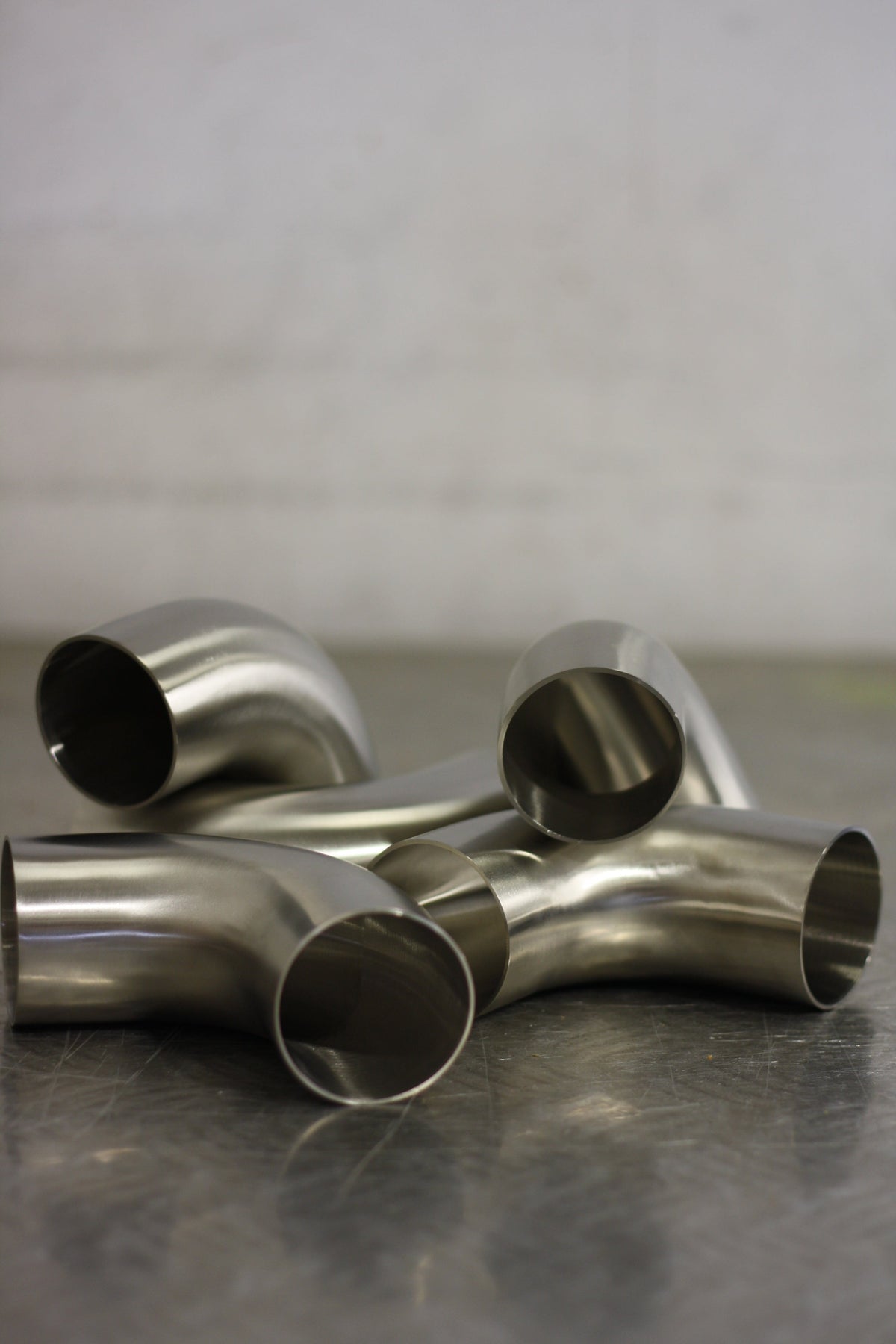 90 Degree 2.5" 63.5mm Tight 1D Stainless Steel Bend