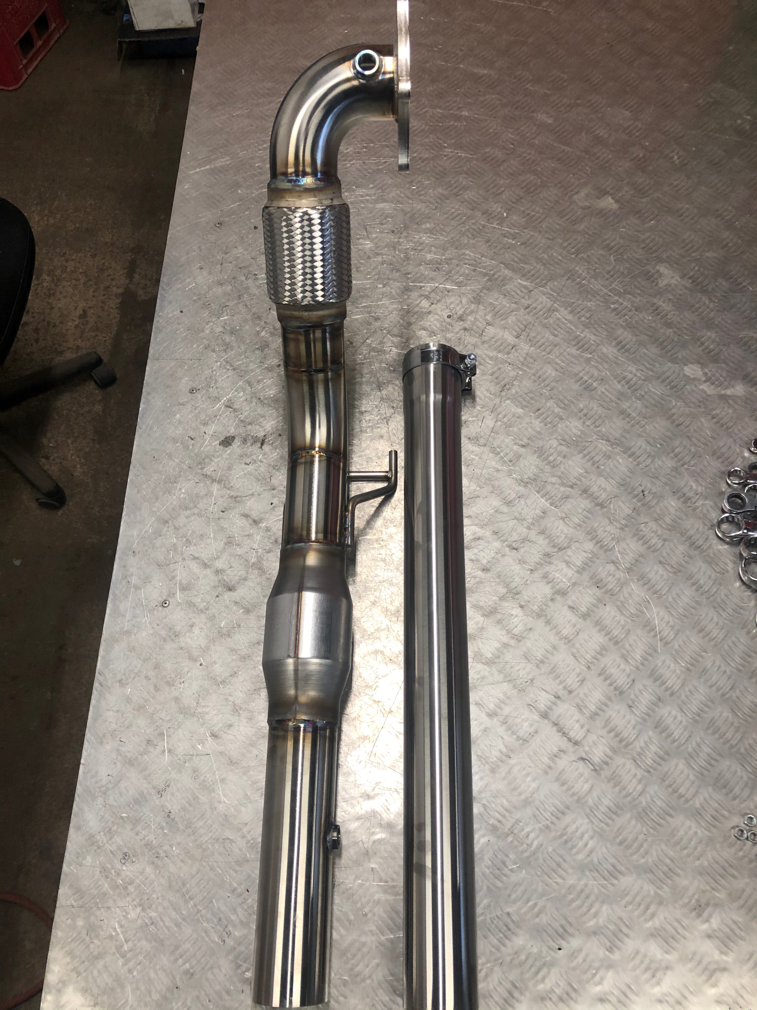 3" 200Cell Sports-Cat Downpipe - VW Golf MK5 GTI / Edition 30