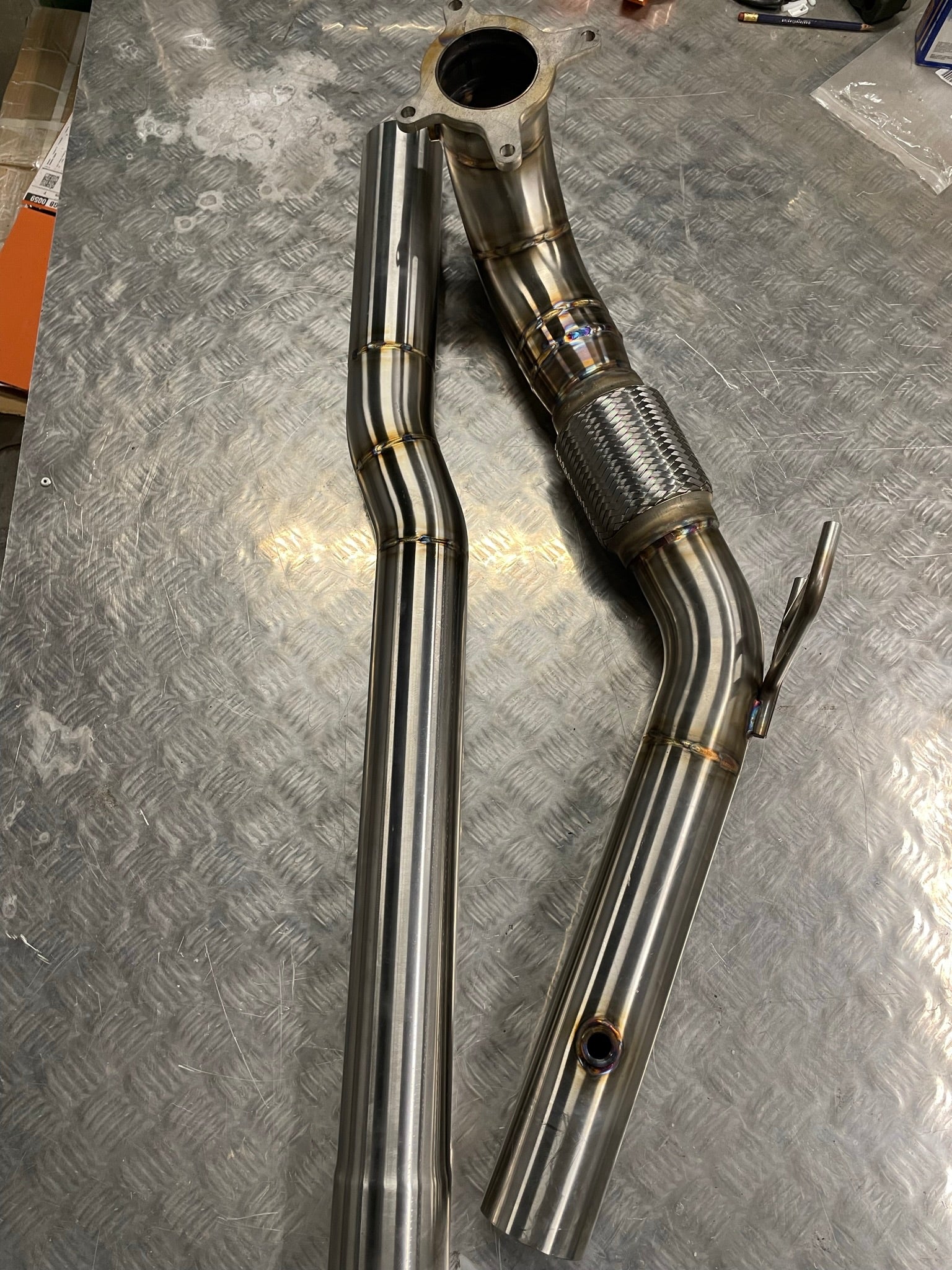 3.5" Decat Downpipe - VW Golf Mk6 R 2.0 TFSI