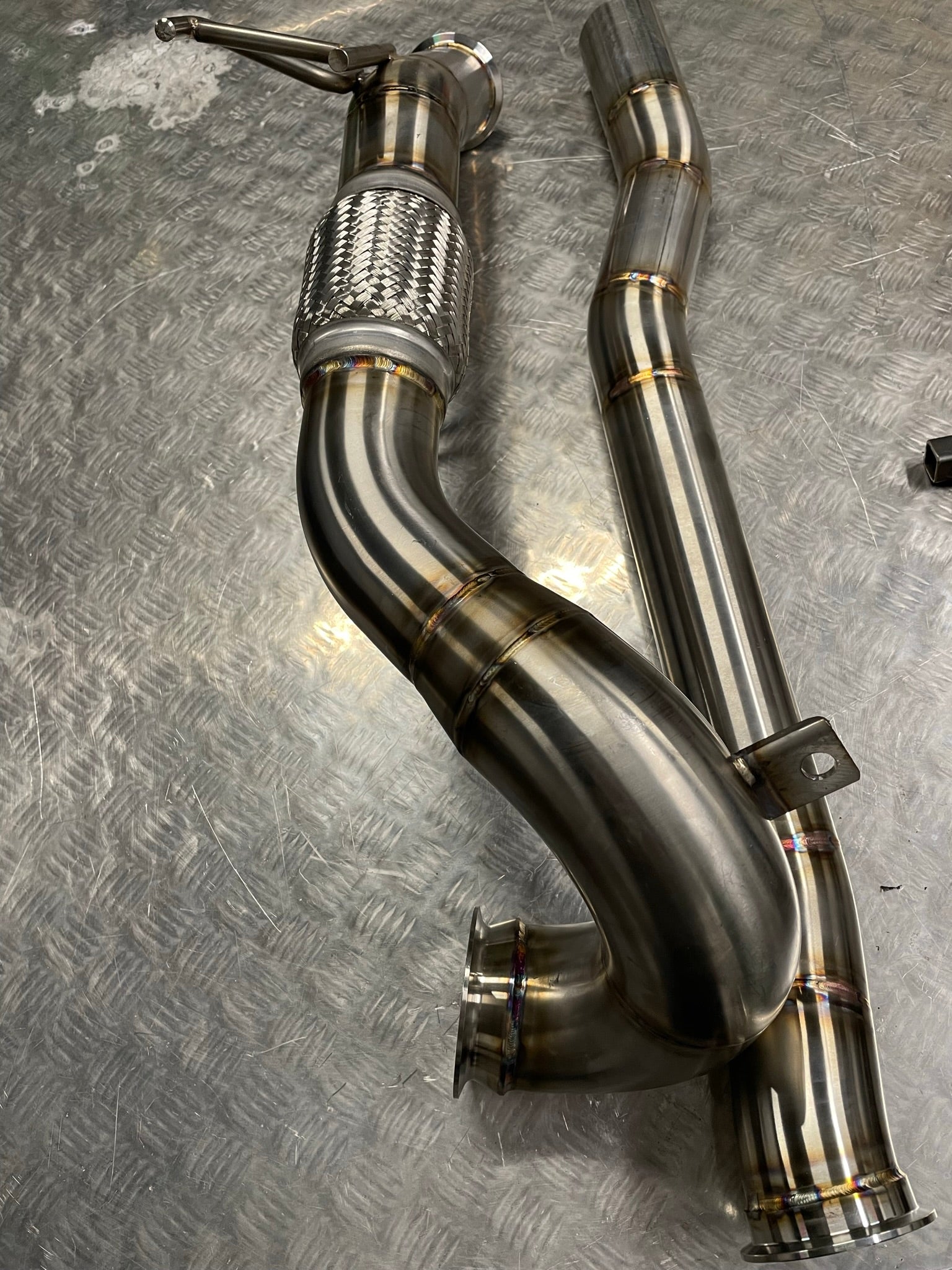 3.5" Decat Downpipe - Audi MK3 TTS 2.0TFSI Quattro