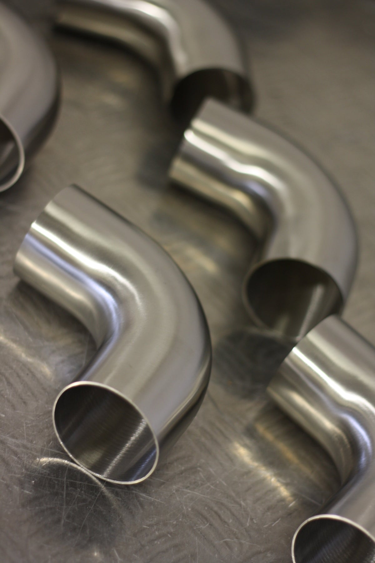 90 Degree 2.5" 63.5mm Tight 1D Stainless Steel Bend